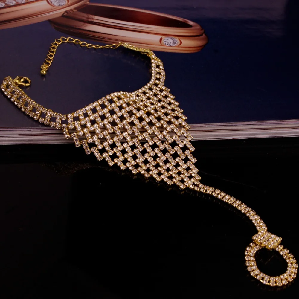 Multilayer Floating Diamond Vintage Style Hand Chain Hand Ring Bracelet