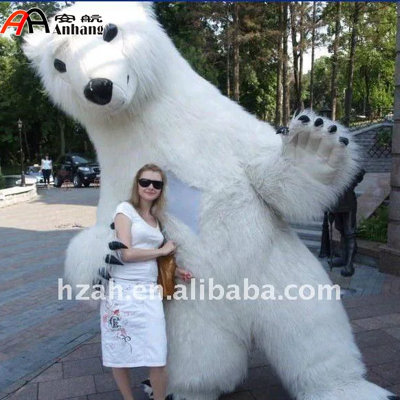 Костюм белого медведя надувной. Костюм белого медведя взрослый большой. Костюм большого белого медведя. Белый большой костюм мишки. Костюмы белых мишек