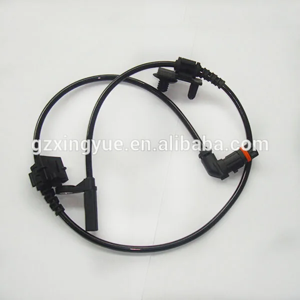 ALS1133 5S6536 4779244AA 4779244AB 4779244AC 4779244AD Front ABS Wheel Speed Sensor for Chrysler 300C Dodge Charger