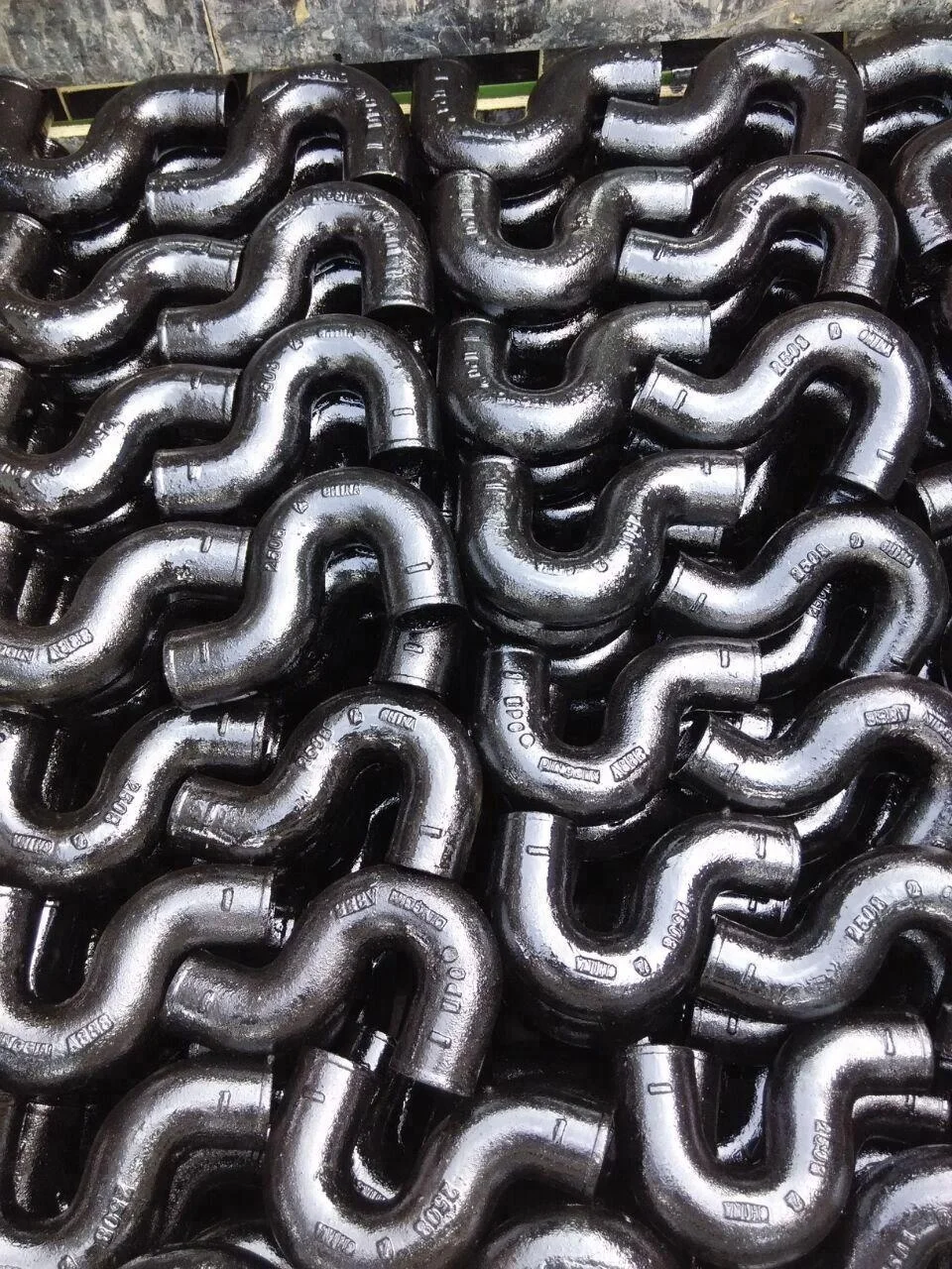Hubless Cast Iron Soil Pipes and Fittings