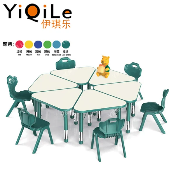طاولة اطفال مع كراسي