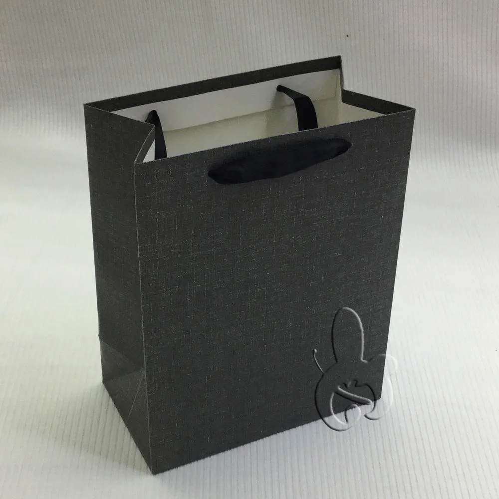 Bolsas de regalo, bolsa negra de pergamino ropa de compras bolsa de papel  kraft embalaje universal de regalo portátil, bolsa de papel. : Salud y  Hogar - Amazon.com