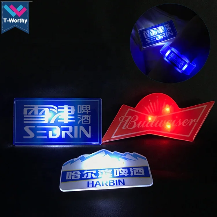 Custom Shape Acrylic Advertising LED Light up Button Factory-Supplied Flashing Badge