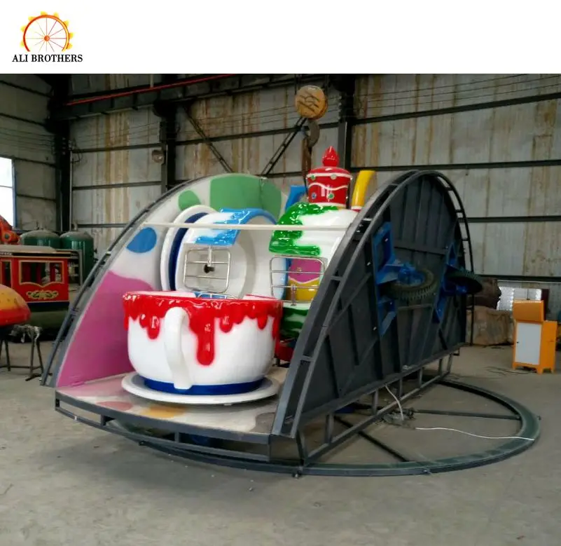 Amusement Park Kiddie Ride Folded Portable Coffee Cup Rides with Trailer