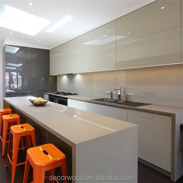 White High Gloss Free Design Lacquer Painting Modern Kitchen Cabinets for Apartment
