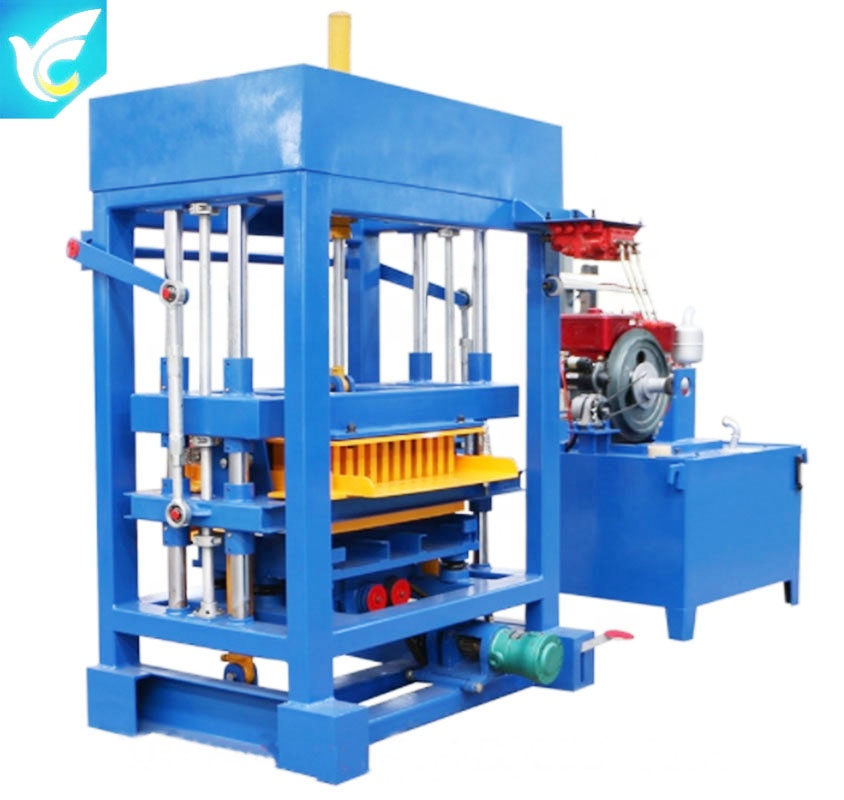 Máy ép gạch thủy lực tại Botswana, đảm bảo thương mại QT4-30, máy làm gạch bê tông rỗng QT4-40, máy nghiền đá bê tông 30KN