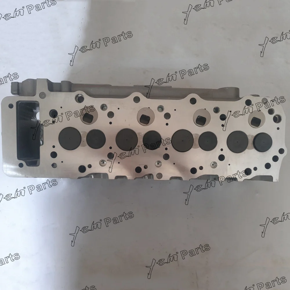 New 4M40 Complete Cylinder Head With 4M40 Camshaft 2