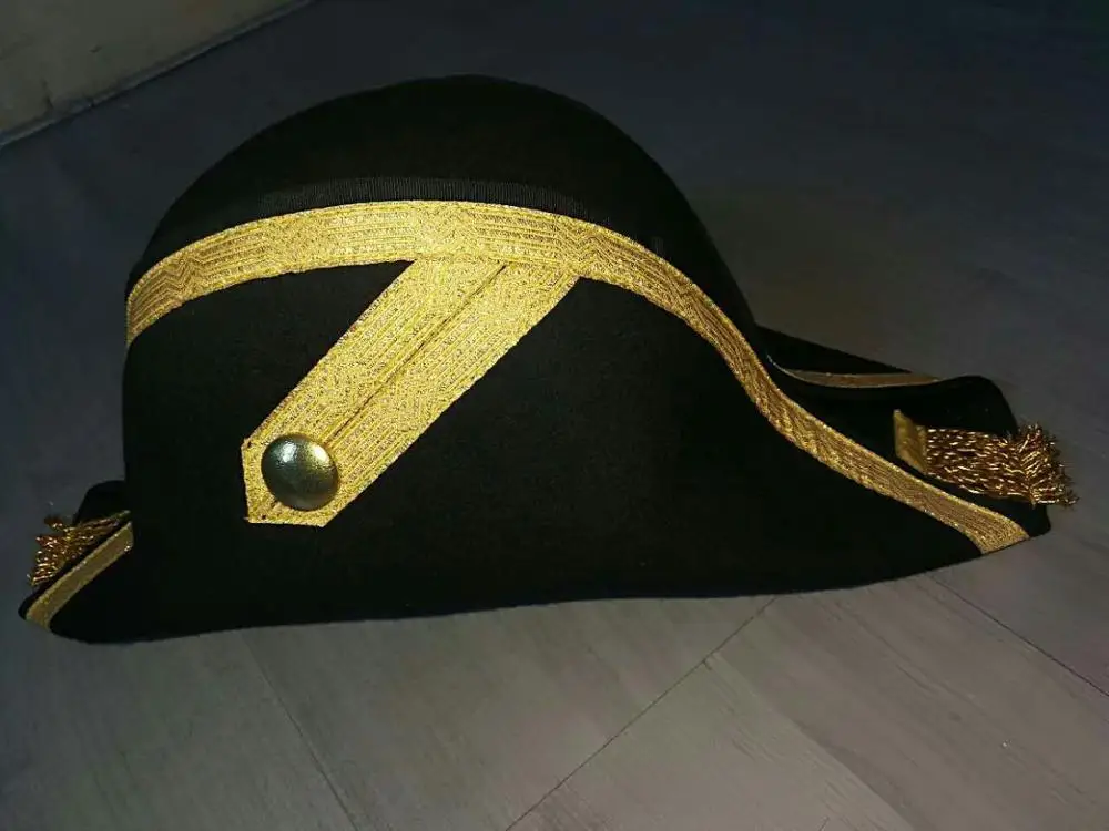 ♡ フランスアンティーク　ナポレオンハット　バイコーンハット　フェザー　シアター 二角形のナポレオンハット - Etsy 日本