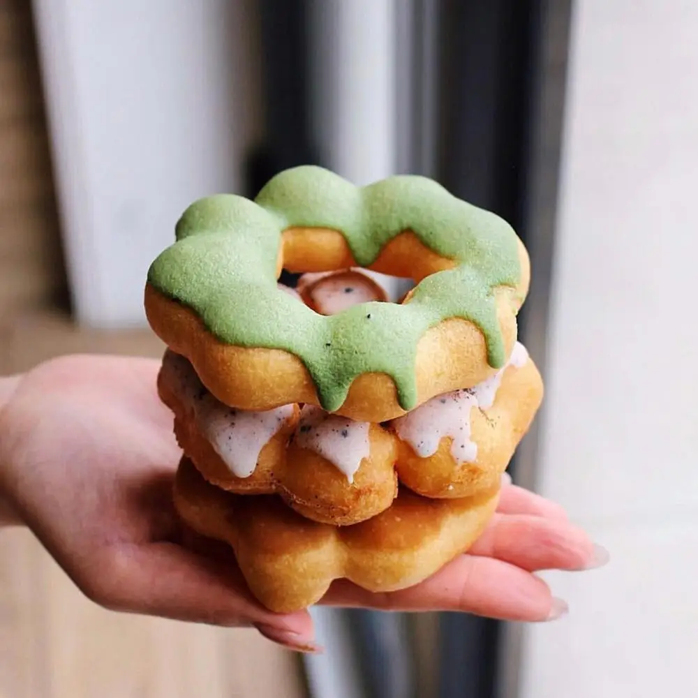 Automatic Pon De Ring Mochi Donut Making Machine