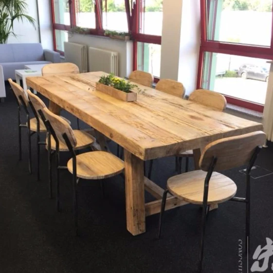 Mesas Rusticas Para Todos Los Gustos Madera Sostenible Es Un Periodico Digital Para La Industria Espanola De La Madera Y El Mueble