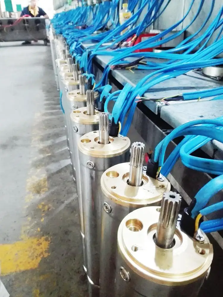 
3 дюйма 72V 750W DC водяной насос на солнечных батареях система для сельского хозяйства для полива и орошения 