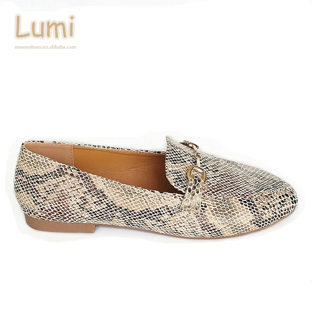 Женские босоножки на плоской подошве; Женская обувь