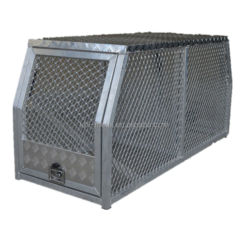 diamond plate dog kennel