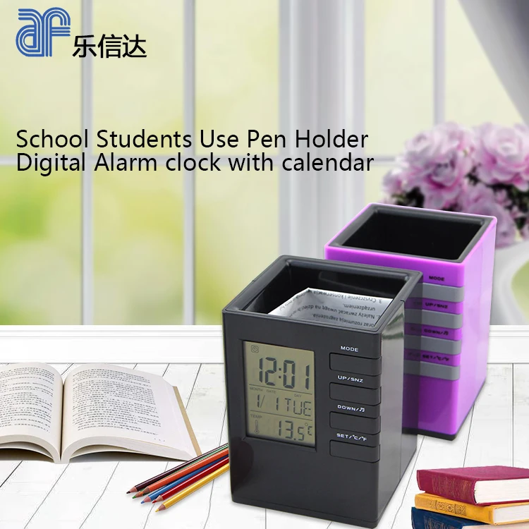 
 Держатель с часами в подарочном наборе  