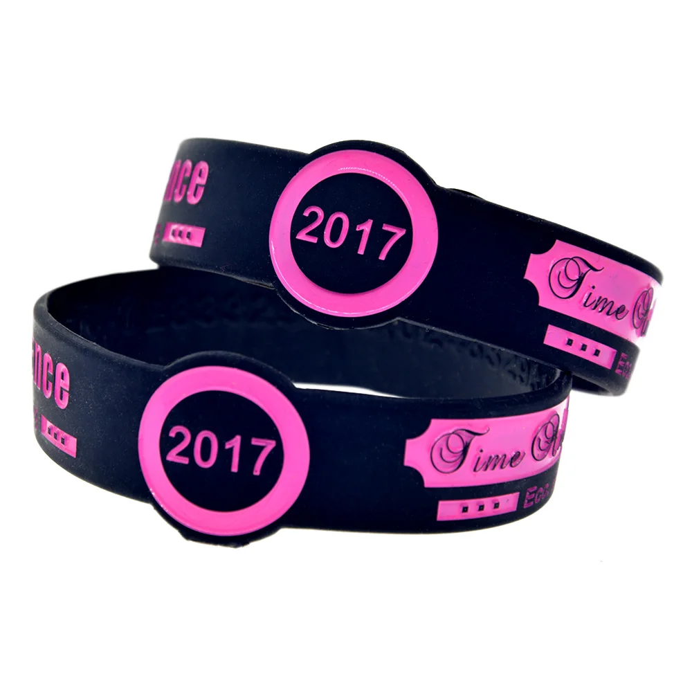 Buy Wristband 30 mm Silicone Rubber Loop Band - Cristiano Ronaldo  Footballer Club - CR7 online from SunShine Shoppe