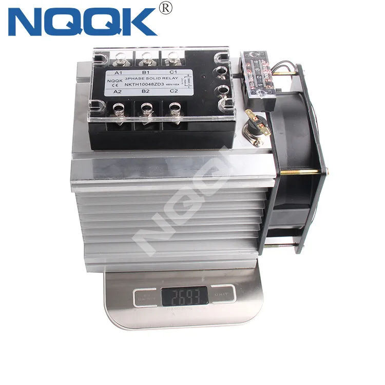 100A 32V DC до 480V AC трехфазное полупроводниковое реле твердотельное реле с теплоотводом
