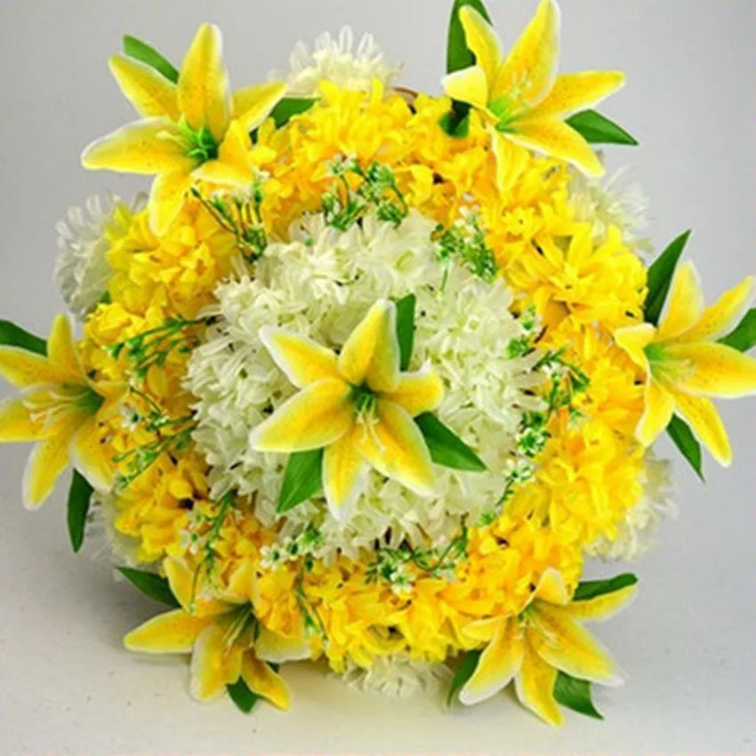 Flor De Lírio Artificial Do Estilo Mais Novo - Buy Artificial Flower  Wreath,Flower Funeral Wreath,Fabric Flower Wreath Product on 