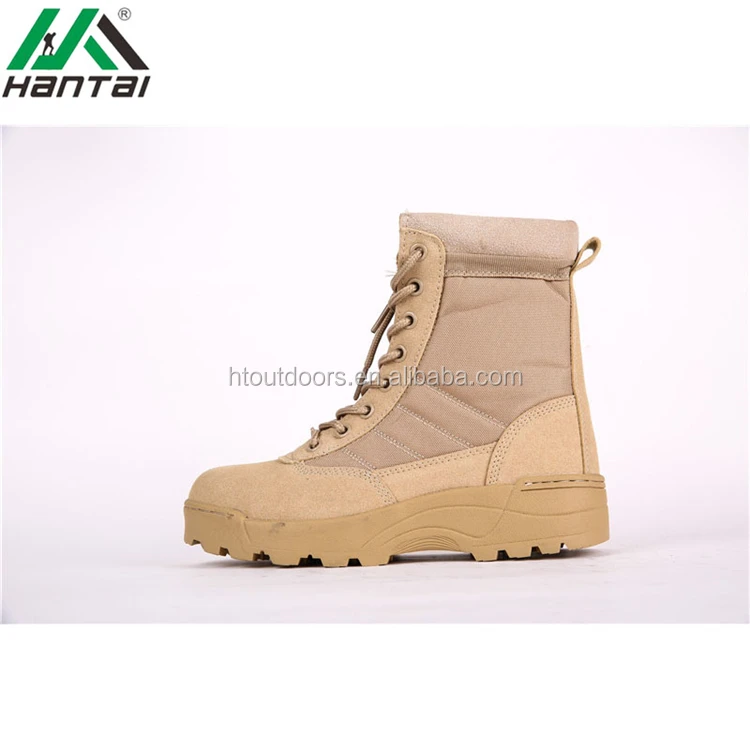Lenguado Con Clavos De Botas Militares Vista Superior. Imagen de archivo -  Imagen de tiro, hombres: 230933913