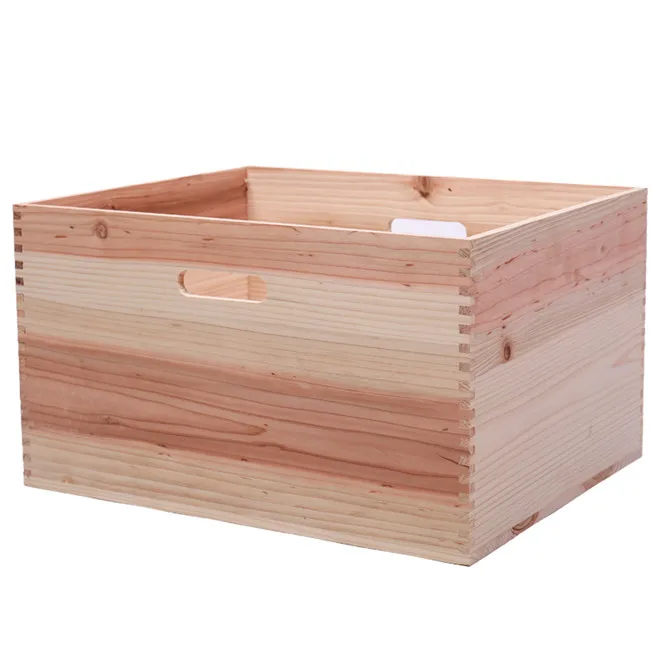 スペイン杉材製ギフトボックス、木製収納箱、蓋と取っ手穴付き、衣類