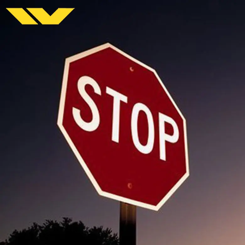 MOLESS Segnale Di Stop In Alluminio 30,5x30,5 Cm, Riflettente, 0,4 Mm, Resistente UV E Intemperie, Per Esterni/interni, Fori Preforati