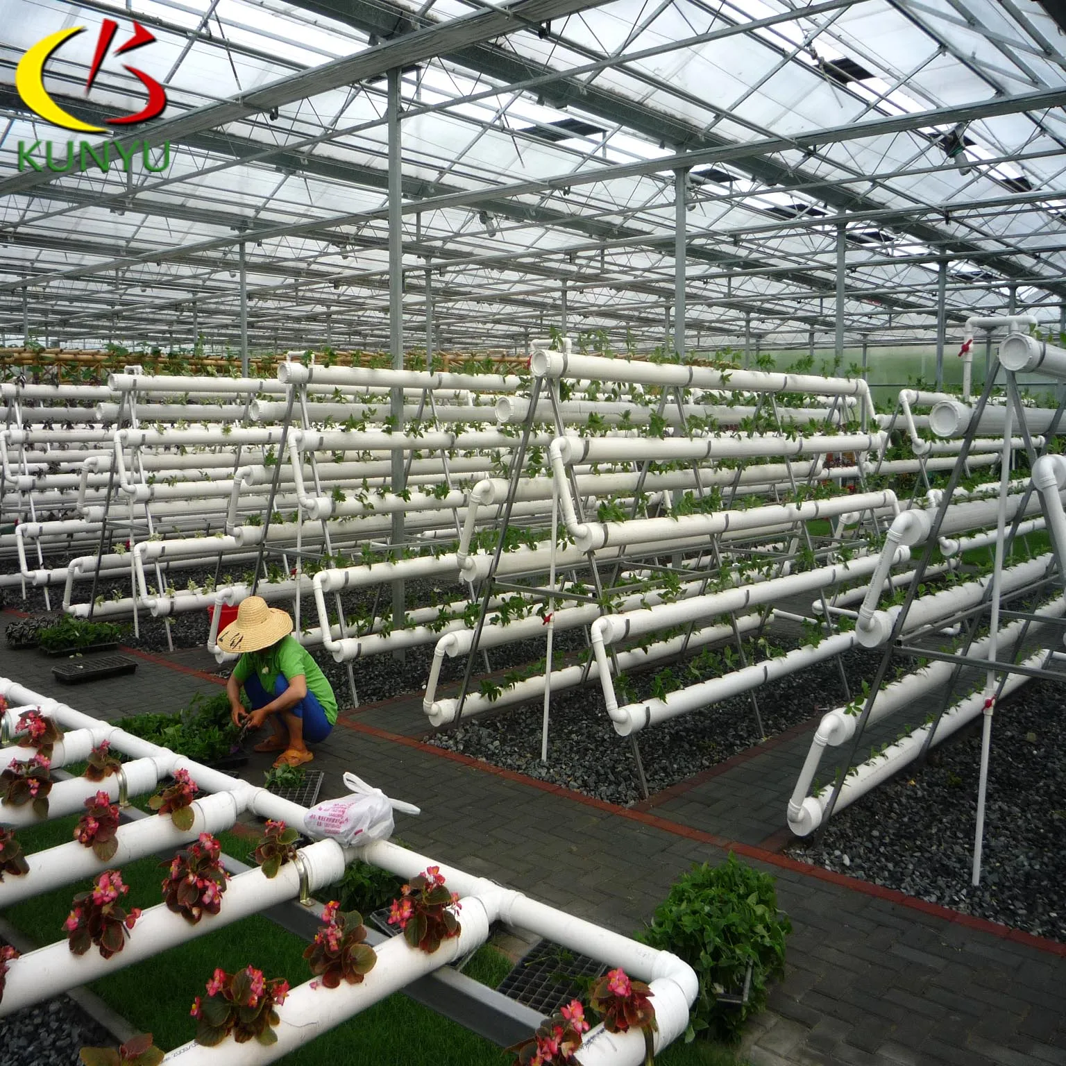 Triangle Shape Hydroponic PVC Circular Plant Pipe