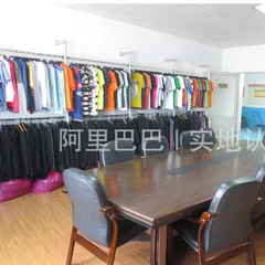 Yiwu Hllm Trading Co., Limited 2