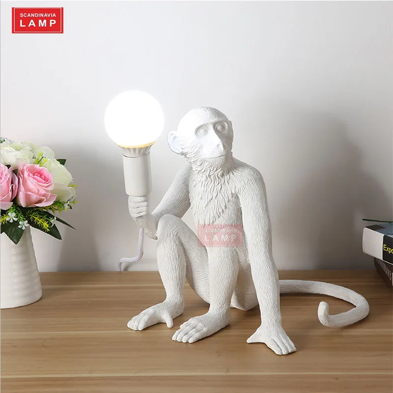 2017 new arrival monkey sitting table lamp best selling desk light home led fancy light