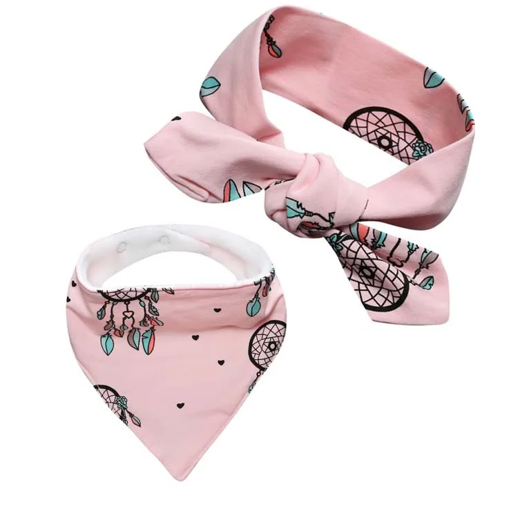 Бандана нагрудником довольно дриблинг нагрудник с соответствующими Оголовье