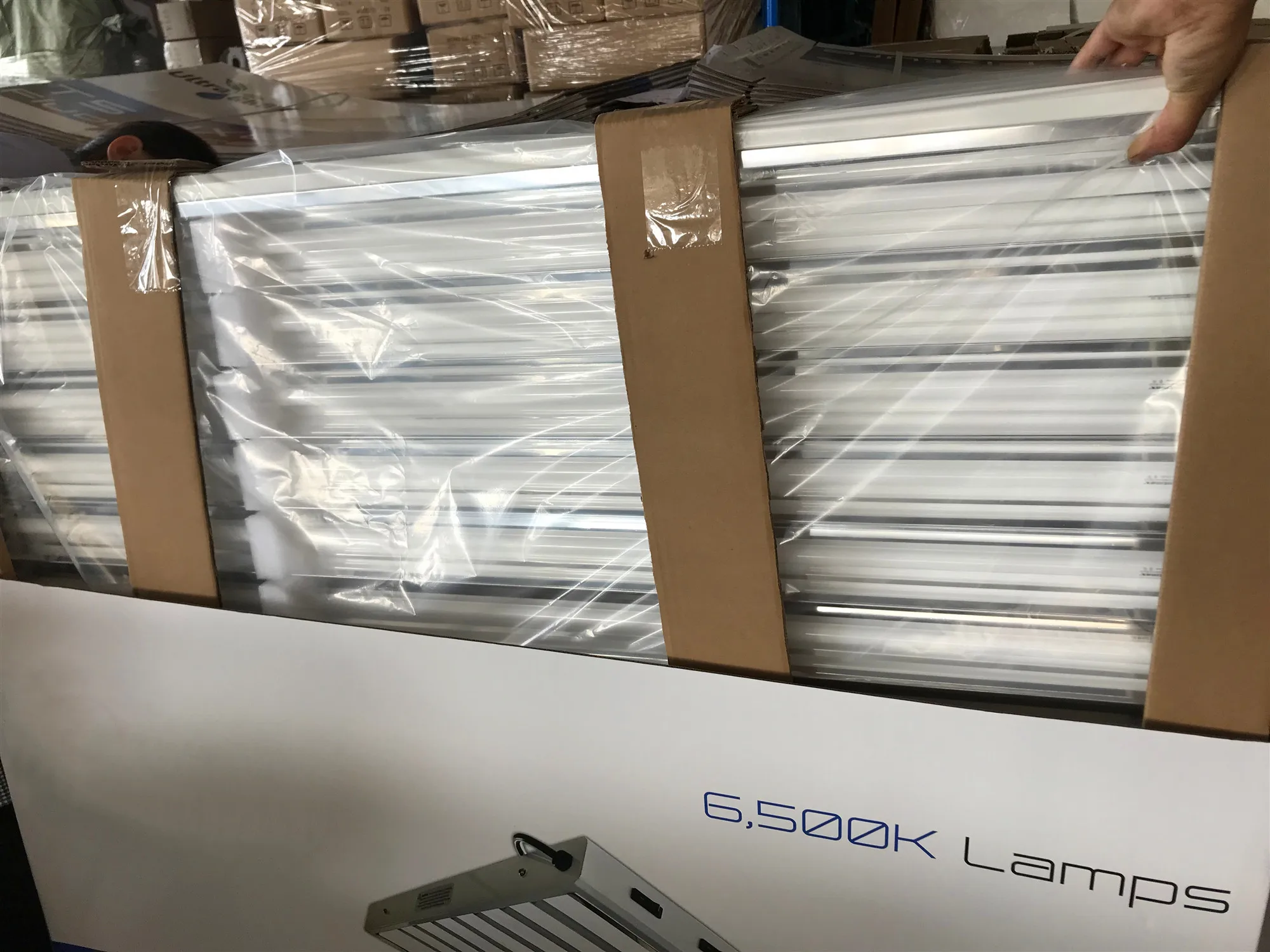 4Ft X 24In 8 Lamps 400W T5 Fluorescent Grow Lights