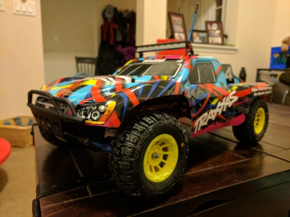 8 LED Aluminum Light Bar for RC Hobby Perfect Fit on 1/10 RC Crawlers Short Trucks X-Maxx Axial SCX 10 & for Yeti XL
