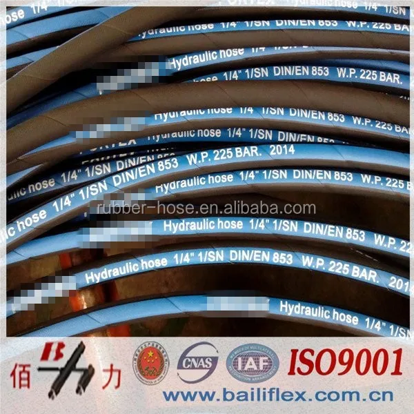 High Pressure Hydraulic Hose with Smooth Surface for Oil Delivery System