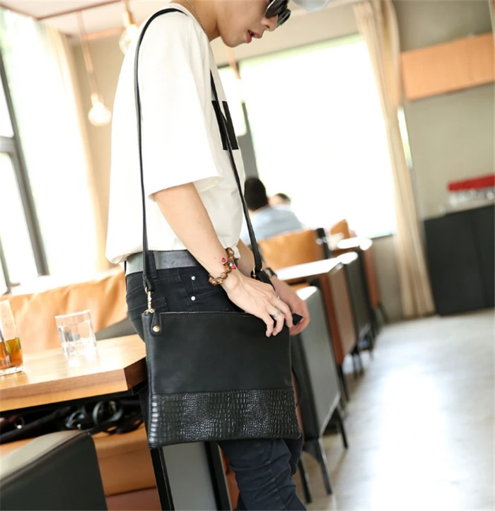 Wholesale New fashion korean black crossbody men's wristlet envelope clutch  bag From m.