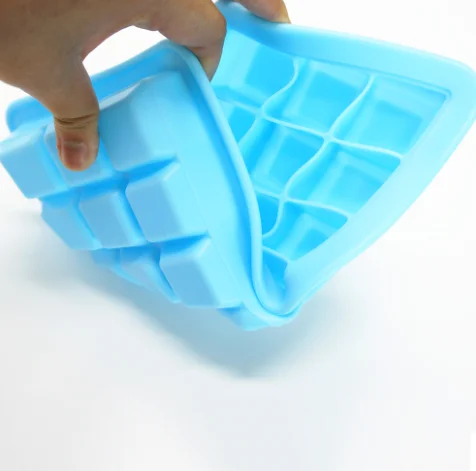 Easy Release 21 Shaped Silicone Ice Cube Trays with Lid Cover Ice Cube Mold Containers