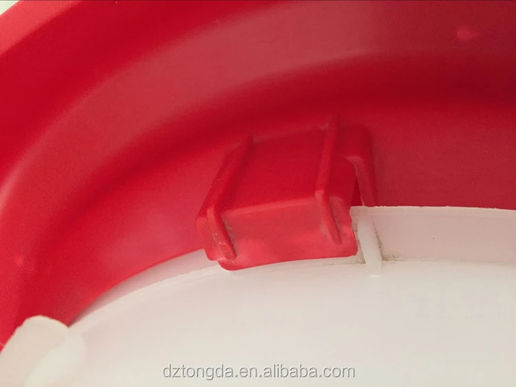 Кормушки и поилки для птицы 3