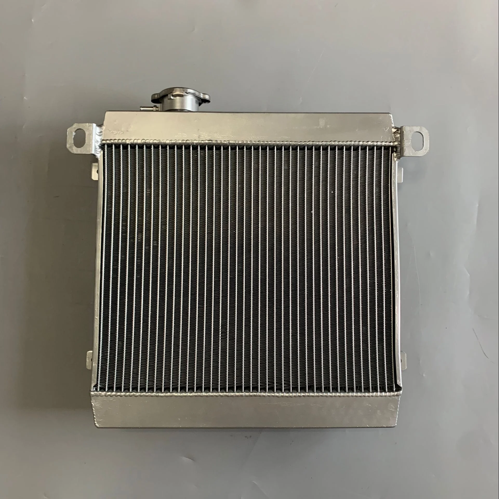 FULL ALUMINUM RACING RADIATOR for Fiat Seat 128 127 1100 1300 69-85