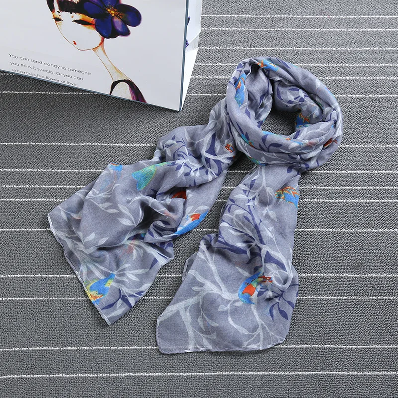 
Весенне-летний шарф из полиэстера с цифровой печатью 