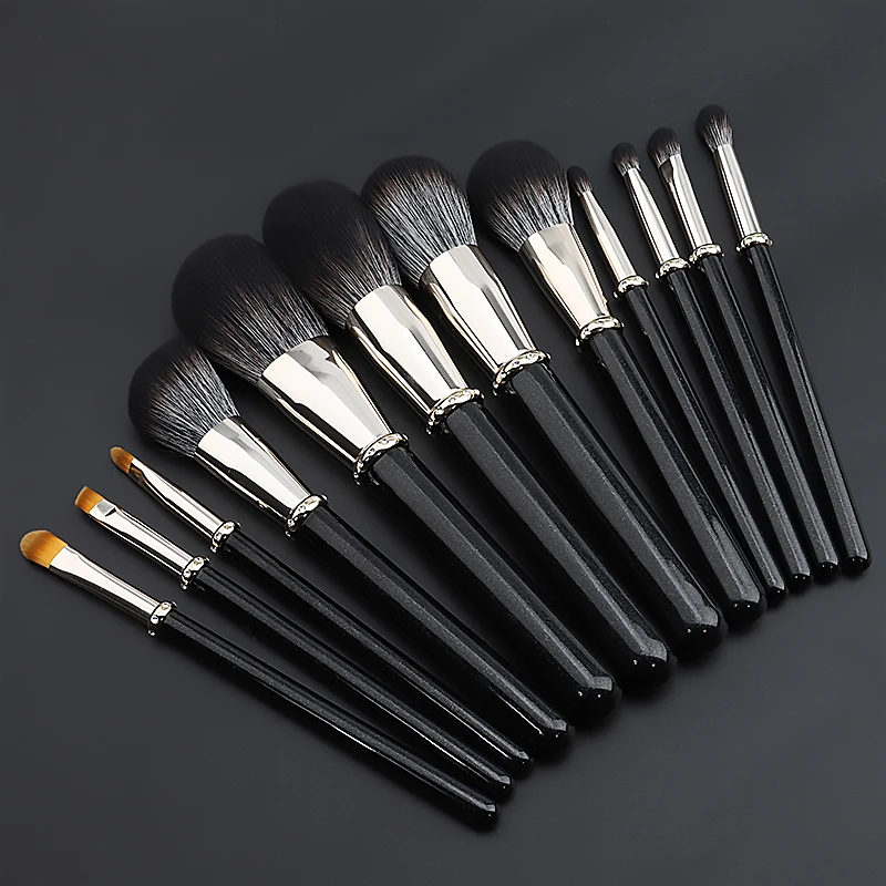 12pcs Luxury Synthetic Hair Makeup Brush Set with Rhinestone Ferrule