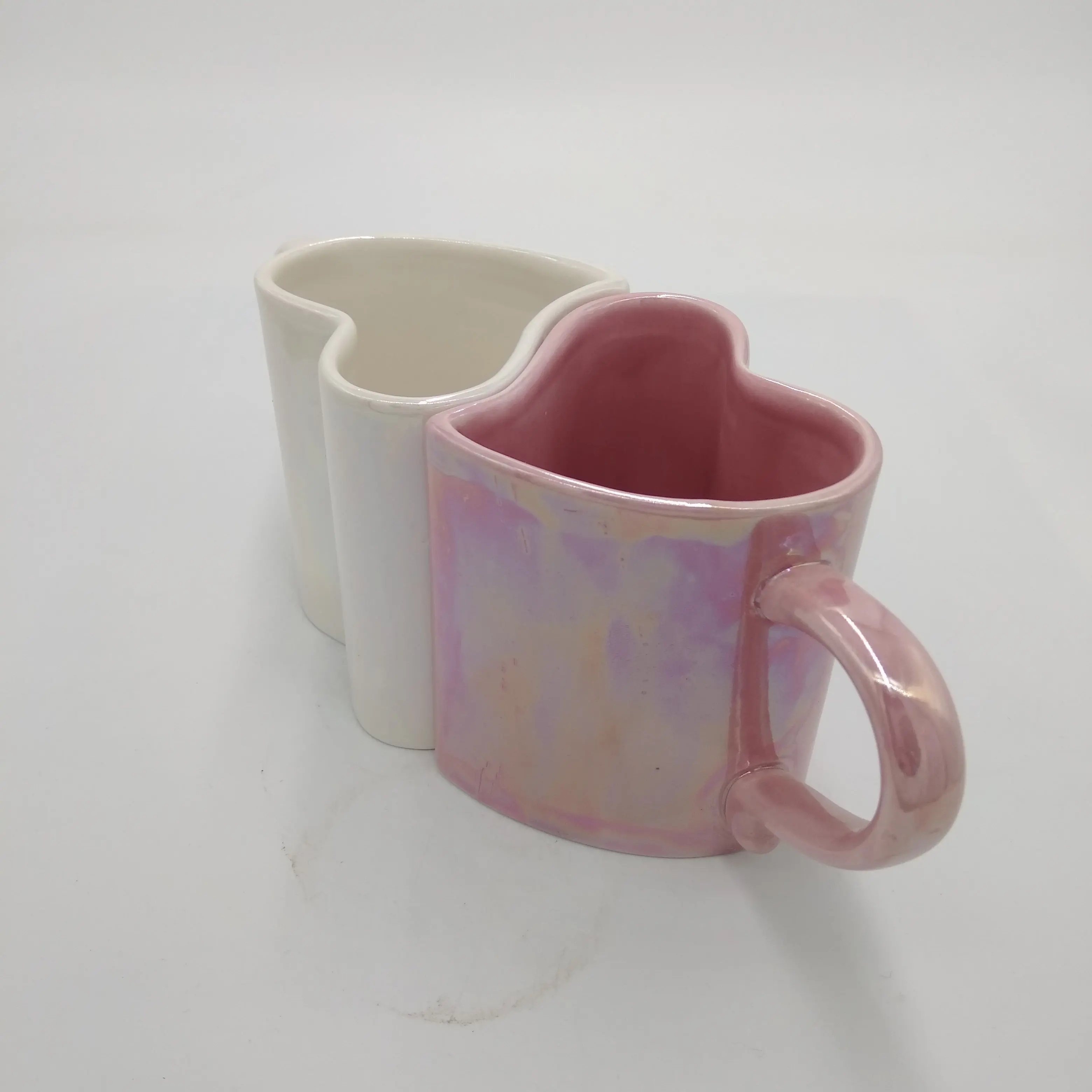 HEART SHAPED 2 MUGS LOVE CUPS COFFEE TEA CERAMIC WHITE RED ROMANTIC VALENTINE