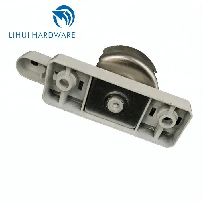 Раздвижное окно ПВХ полумесяц замок