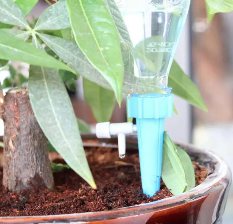 Top Automatic Garden Cone Watering Spike Plant Flower Waterers Bottle 2018 9UK 