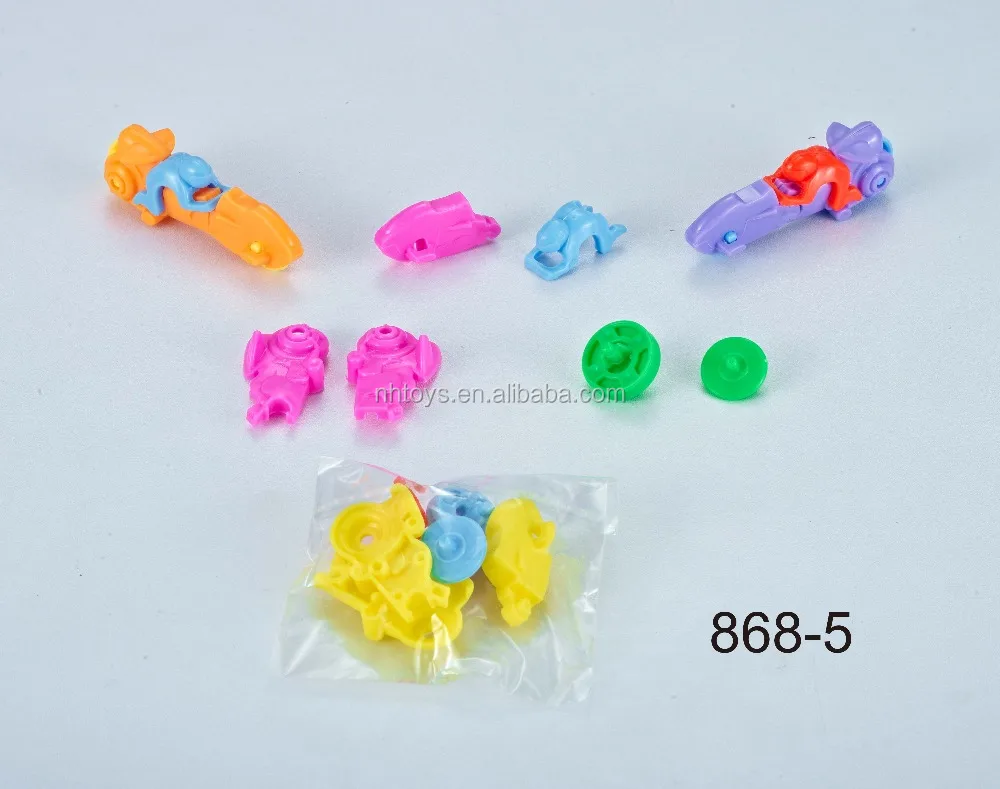 
 80 моделей, маленькие игрушки для закусок с капсулой и конфетками, шоколадные игрушки «сделай сам», пластиковые фигурки для яиц, игрушки  