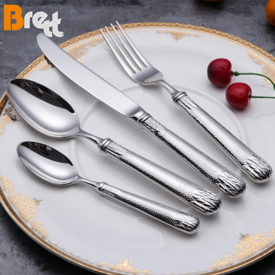 круглые столовые приборы