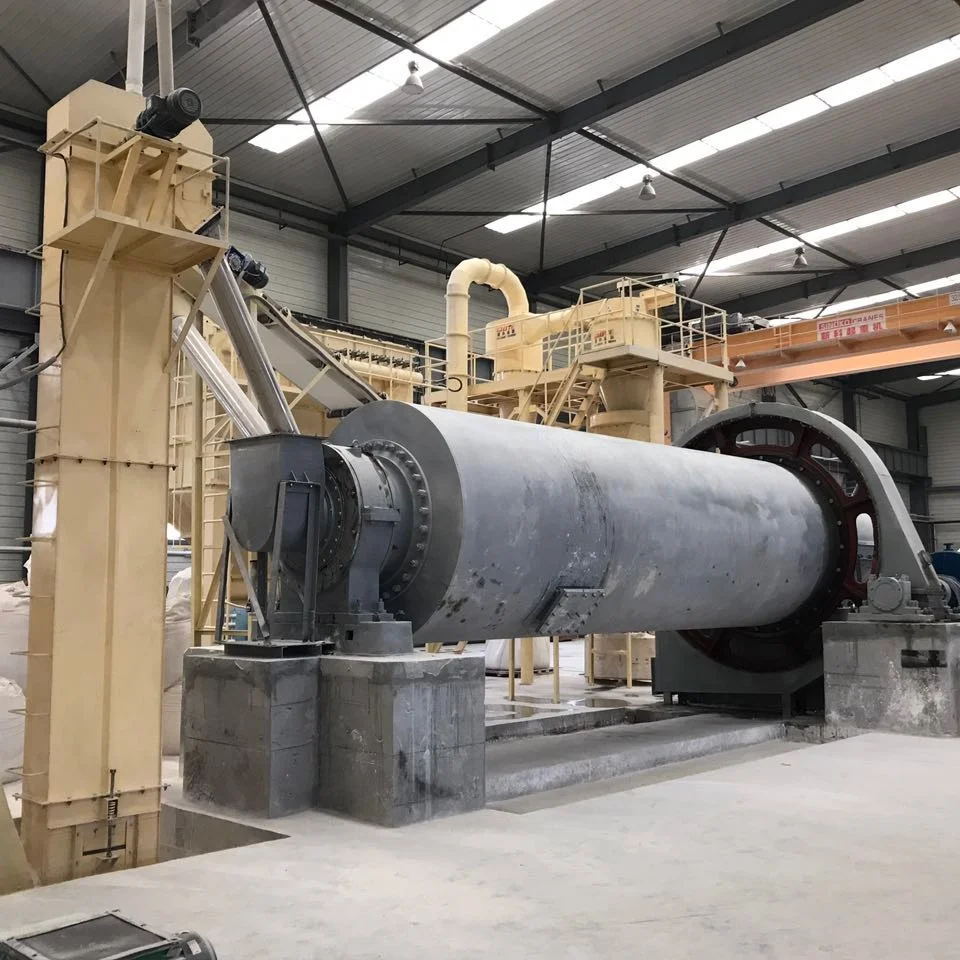 GUOTE Roller Crusher 2-10 Ton Per Hour Small Silica Powder Grinding Mill for Quartz Energy Saving AC Motor