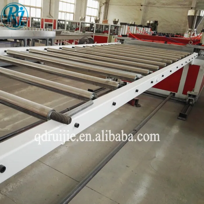 Машина для производства дверных панелей из ПВХ