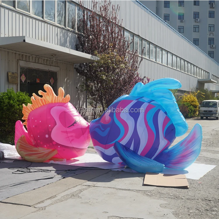 Giant Custom Design Inflatable Kiss Fish Model for Advertising Event