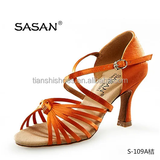 Sapato De Dança Latina Salsa Para Mulher Casamento - Buy Salsa Dança Sapatos  Mulheres,Sapatos Para Dança Cinta,Sapatos De Dança De Samba Product on  Alibaba.com