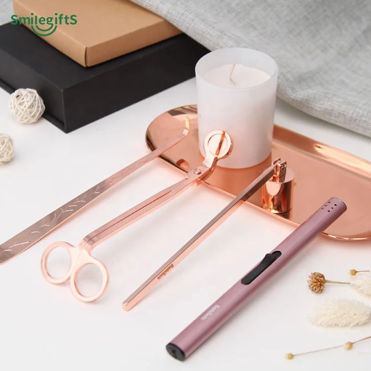 
Роскошные ароматизированные подсвечники и золотые фитили, триммеры с лотками 