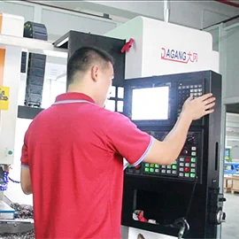 Dongguan Universe Plastic Co., Ltd. 1
