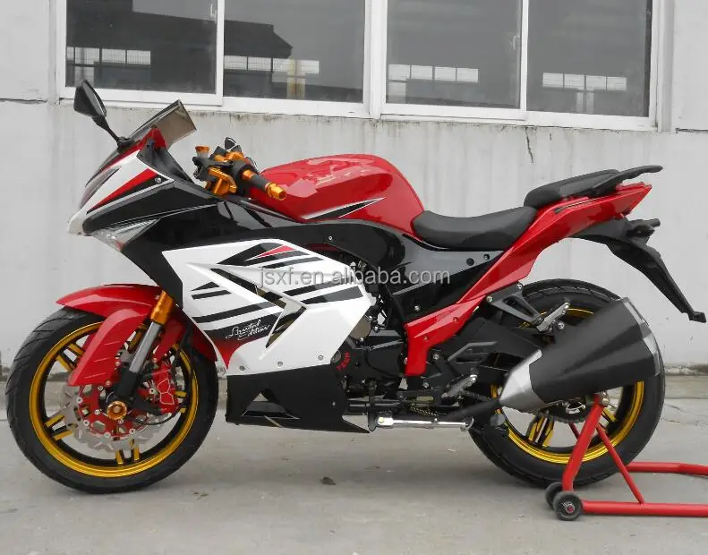 Мотоцикл ямаха р 15. Мотоцикл с водяным охлаждением. Мотоциклы с водяным охлаждением. Мотоциклы с водяным охлаждением. Иж планета 6 с водяным охлаждением.