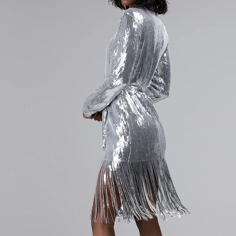 rebeca plateada mujer